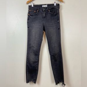 Zara Black Distressed Women Jeans